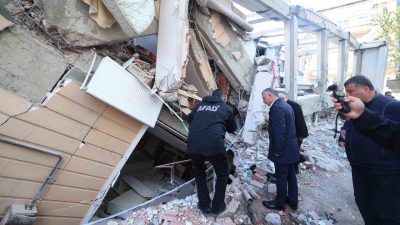 Kocaeli’nin Gebze ilçesinde 29 Ekim’de yaşanan bina yıkılması, zemin hareketi