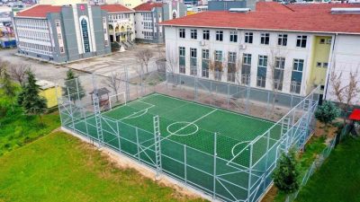 Kocaeli Büyükşehir Belediyesi, sporun çıtasını yükseltmek amacıyla kent merkezlerinin yanı