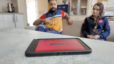 Acil sağlık hizmetleri teknoloji ile güçlendirildi Sağlık Bakanlığı tarafından başlatılan tablet sistemi Düzce’de sorunsuz bir şekilde