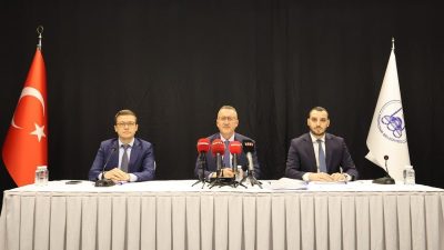 Adapazarı Belediyesi Kasım ayı meclis toplantısında konuşan Başkan Mutlu Işıksu,