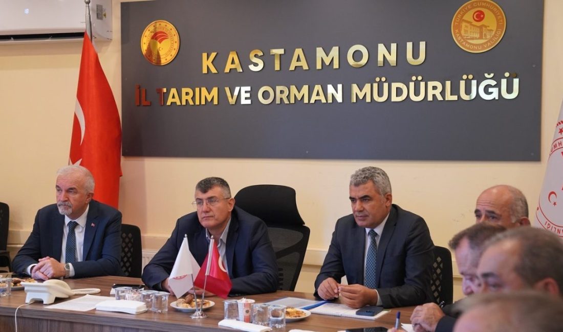 Kastamonu’da düzenlenen “İl Kuraklık Kriz Toplantısı” toplantısında, artan kuraklık riskine