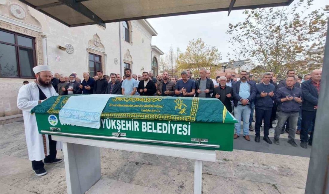 Sakarya’nın Akyazı ilçesi D-140 karayolunda meydana gelen kazada ağır yaralanan