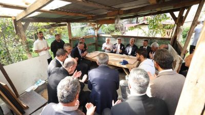 Kocaeli Büyükşehir Belediye Başkanı Tahir Büyükakın, Dilovası ilçesinde parfüm dolum