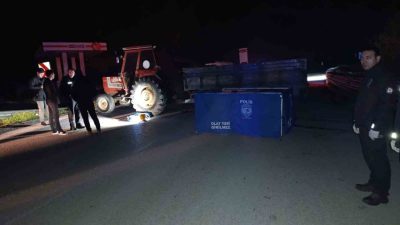 Düzce’de Gölyaka Belediyesi’nce yola bırakılan traktöre çarpan motosiklet sürücüsü hayatını