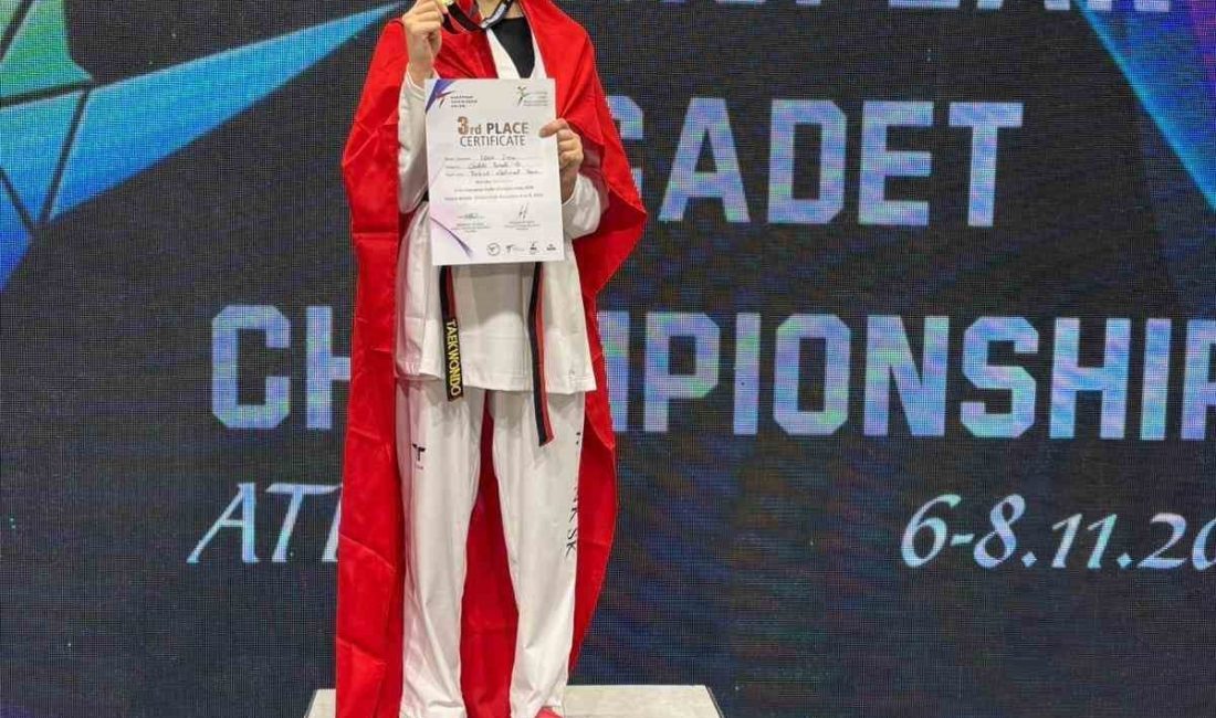 Bilecikli tekvandocudan Avrupa Şampiyonası’nda büyük başarı Bilecikli tekvandocu İrem İşel, Yıldızlar Taekwondo Avrupa Şampiyonası’nda Avrupa üçüncüsü