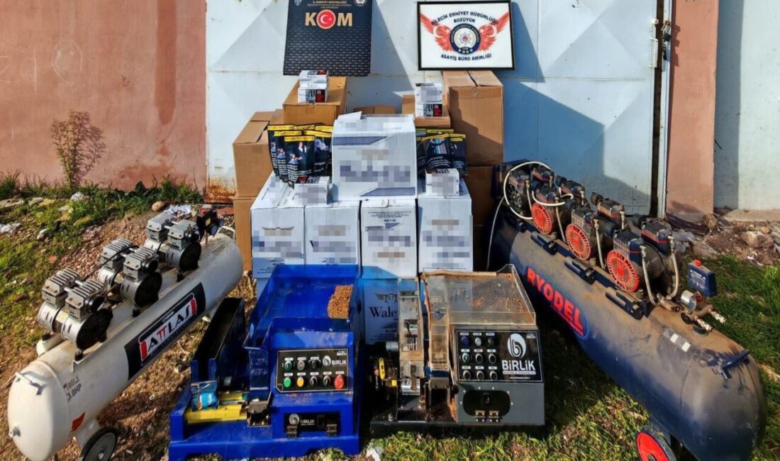 Bilecik’te 98 bin makaron ele geçirildi Bilecik’te kaçak tütün mamulleri imalatı ve satışına yönelik düzenlenen operasyonda