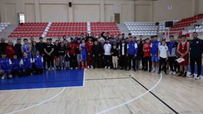 Bilecik’te düzenlenen 10 Kasım Atatürk Kupası Boks Müsabakaları, tamamlandı. İstasyon