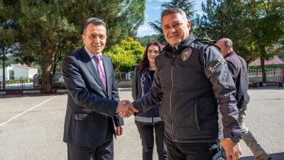 Bilecik İl Emniyet Müdürü Gökalp Şener, kentin eğitim kurumlarından Bilecik