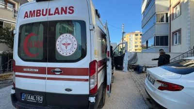 Bilecik’te motosiklet ile otomobil çarpışması sonucu meydana gelen trafik kazasında