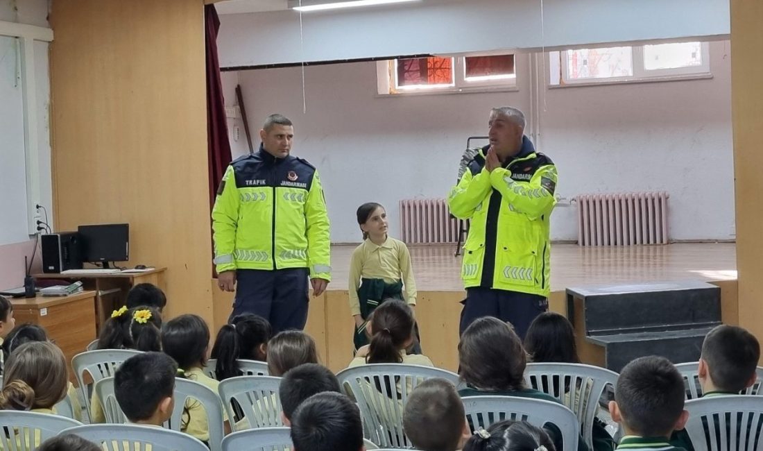 Bilecik’in Gölpazarı ilçesinde, ilçedeki ilköğretim öğrencilerine yönelik önemli bir trafik