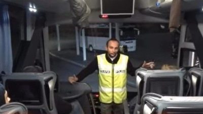 Bilecik İl Emniyet Müdürlüğü ekipleri, Bozüyük ilçesinde şehirlerarası yolcu taşımacılığı