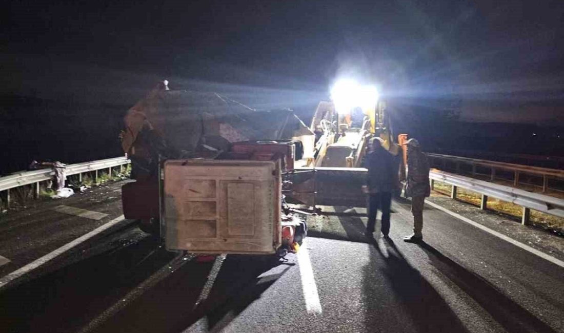 Bolu’da traktörle hafif ticari araç çarpıştı: 5 yaralı Bolu’nun Yeniçağa ilçesinde traktör ile hafif ticari aracın çarpışması neticesinde