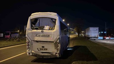 Bolu’da D-100 kara yolunda üç servis midibüsünün çarpışması sonucu 11