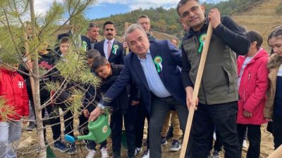 Bilecik’in Bozüyük ilçesinde yeşil vatanın yeni fertlerini toprakla buluşturmak üzere