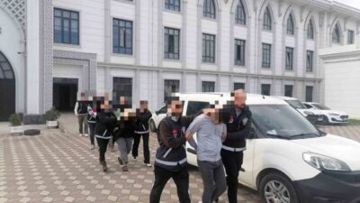 Kocaeli’nin Kartepe ilçesinde çamaşırhanede 1 kişinin hayatını kaybettiği bıçaklı kavgayla