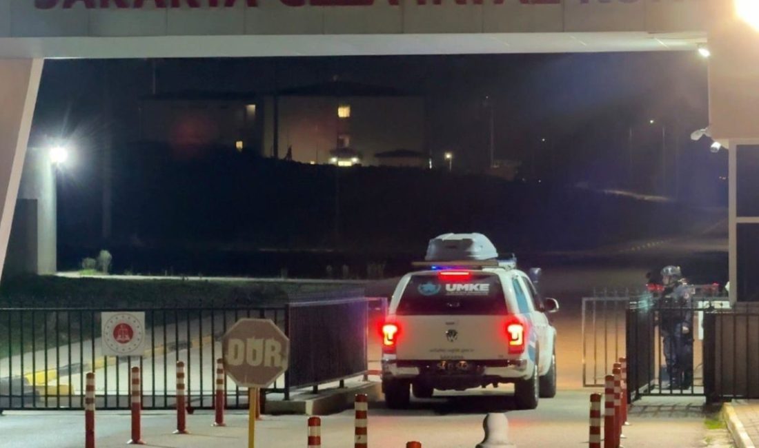 Sakarya’da açık ceza infaz kurumunda yedikleri yemekten rahatsızlanan ve zehirlendiklerinden