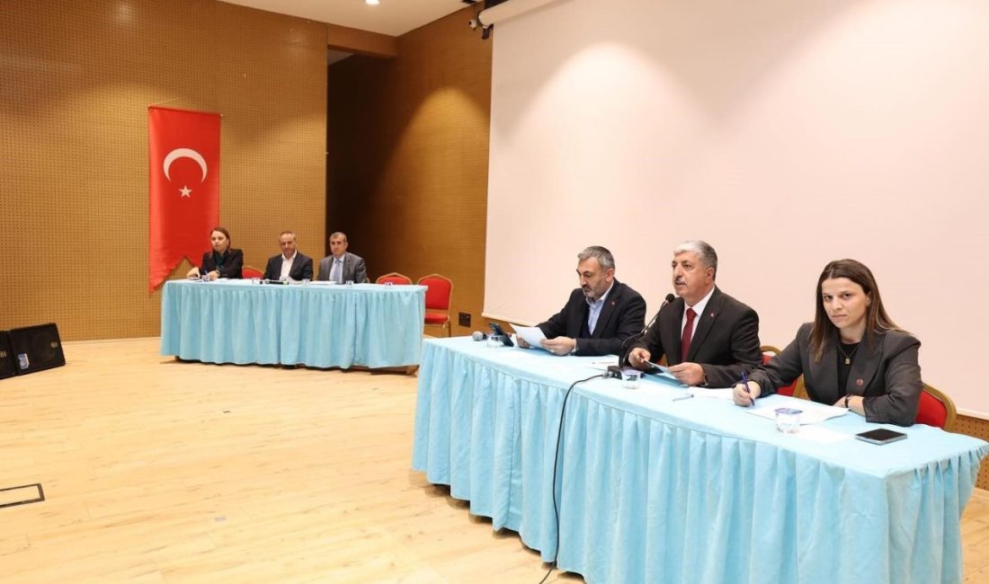 Dilovası’na 2 bin 4 TOKİ konutu inşa ediliyor Dilovası Belediye Başkanı Ramazan Ömeroğlu, ilçede yürütülen TOKİ projeleri hakkında