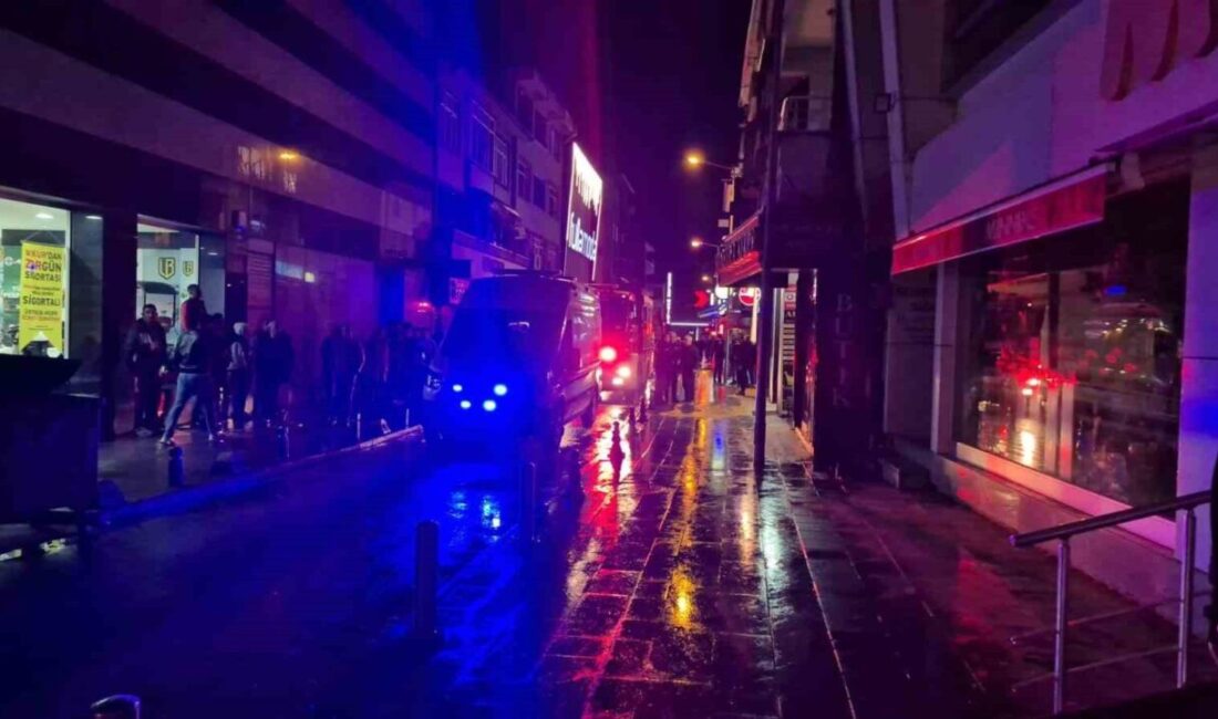 Düzce’de kadın kuaförü iş yerinde ölü bulundu Düzce’de kadın kuaförü iş yerinde ölü bulundu. Olay, akşam saatlerinde