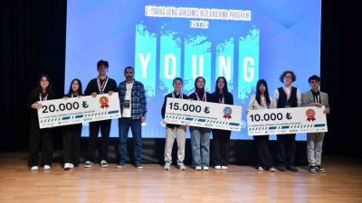 Genç girişimcilerin yenilikçi projelerle yarıştığı G-YOUNG Finali, Sakarya Üniversitesi ev