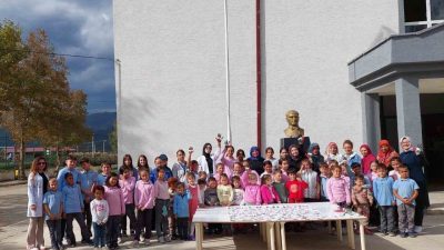 Bilecik’in Osmaneli ilçesinde düzenlenen etkinliklerde Gazze’ye 400 bin lira destek