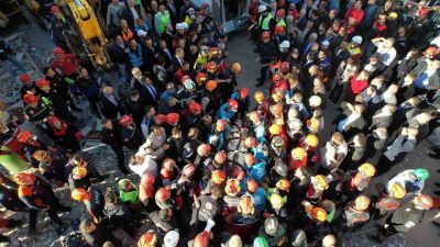 Kocaeli’nin Gebze ilçesinde 29 Ekim’de çöken 7 katlı binanın enkazından