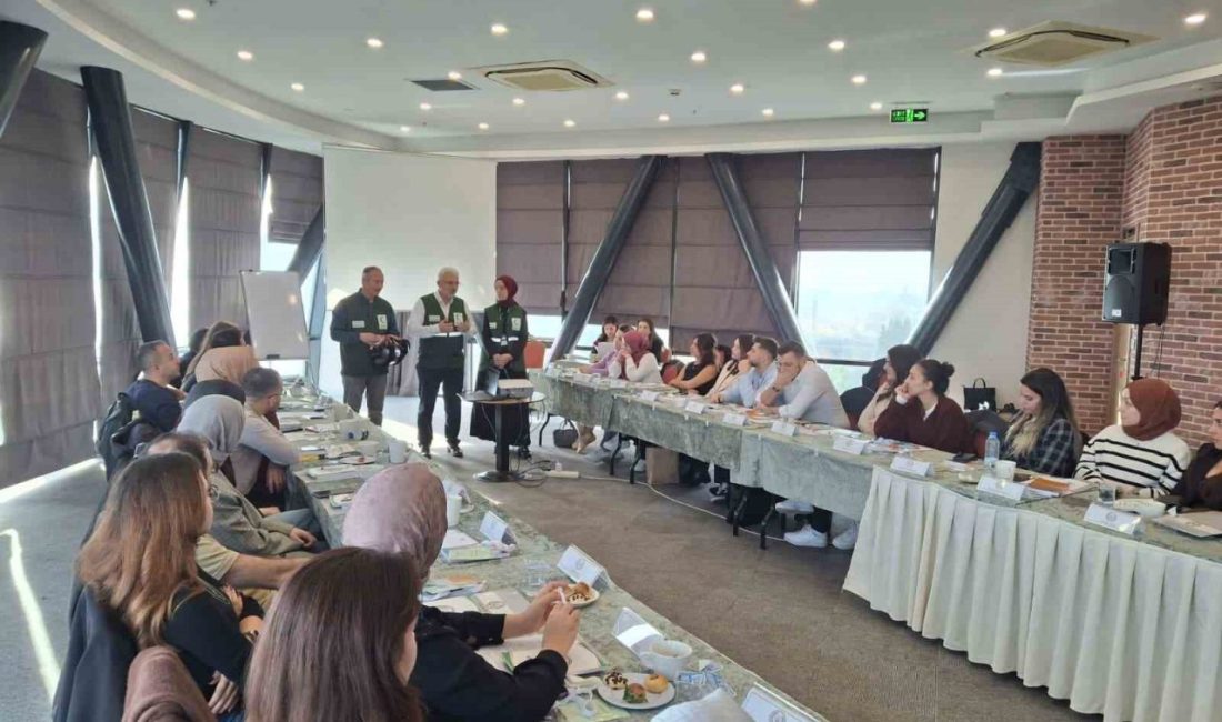 Kocaeli Barosu ve Yeşilay işbirliğinde, stajyer avukatlara yönelik bağımlılıkla mücadele