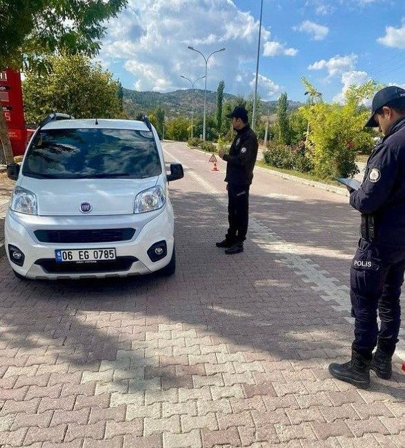 Gölpazarı ve Yenipazar’da huzur ve güvenlik denetimleri Bilecik İl Emniyet Müdürlüğü ekipleri, Gölpazarı ve Yenipazar ilçelerinde vatandaşların