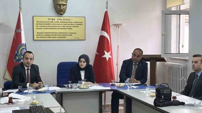 Bilecik’in Gölpazarı ilçesinde Bağımlılıkla Mücadele Toplantısı gerçekleştirildi. Bilecik’in Gölpazarı ilçesinde,