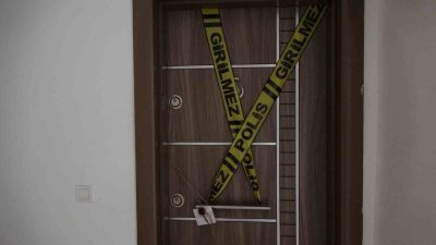 Kocaeli’de göreve gelmeyen mesai arkadaşının evine giden polis ekipleri, korkunç