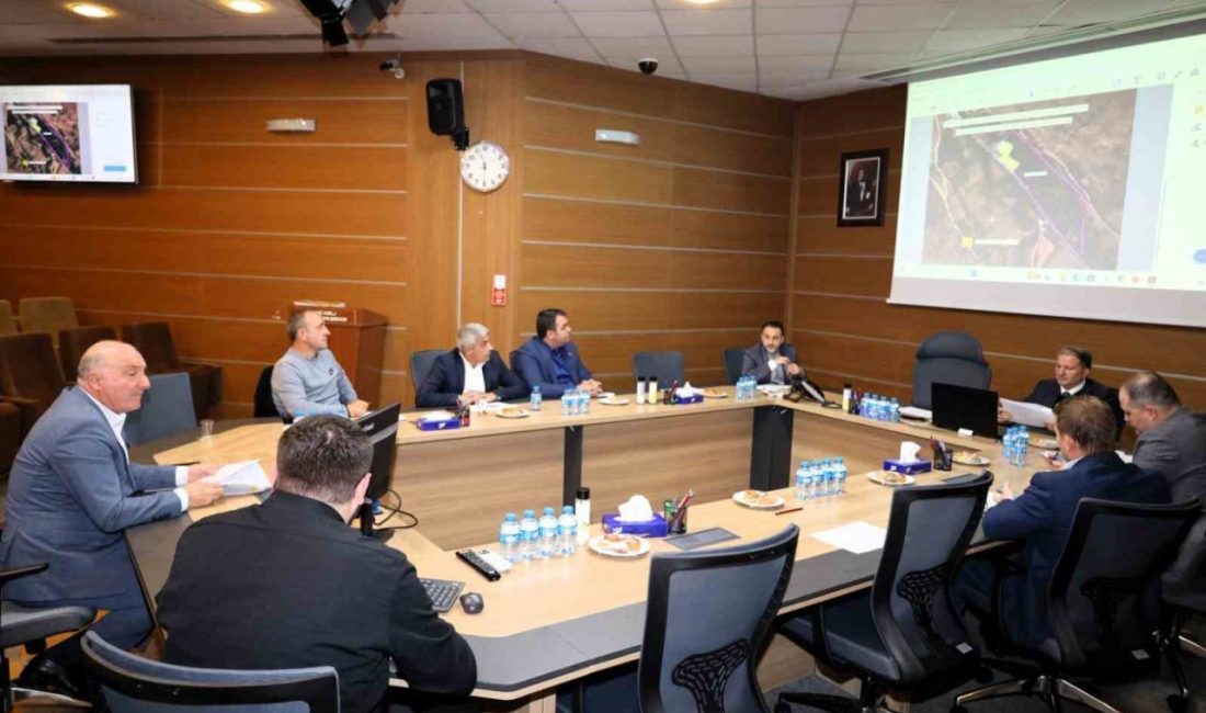 Hafriyatını doğaya döken firmaya 1 milyon 869 bin lira ceza Kocaeli Büyükşehir Belediyesi Encümeni, kasım ayı toplantısında çevreyi kirleten bir