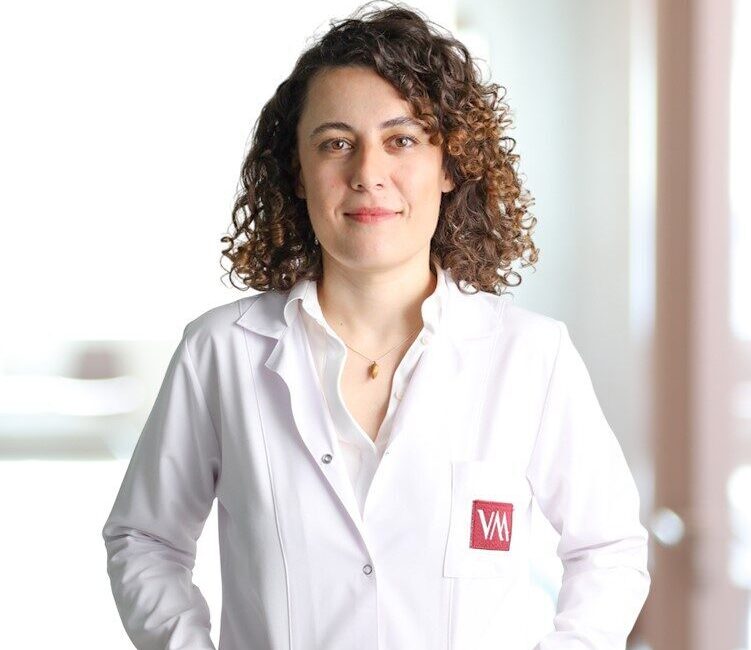 “Hızlı büyüyen tiroid nodüllerinde cerrahi müdahale gerekebilir” Op. Dr. Nuray Çolapkulu Akgül, tiroid nodüllerinin büyük çoğunluğunun iyi