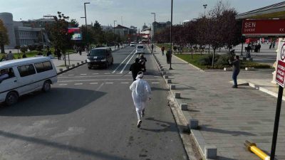 Düzce’de sosyal medya içerik üreticisi iki genç, artan motosiklet kazalarına