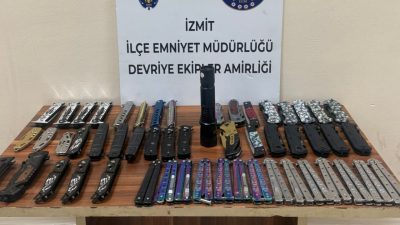 Kocaeli’nin İzmit ilçesinde polis ekiplerince şüphe üzerine aranan 2 çocuğun