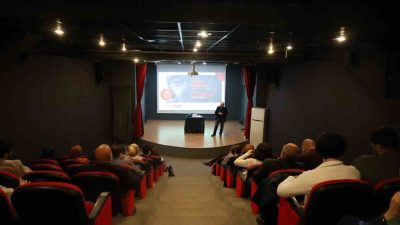 Sakarya Büyükşehir Belediyesi kültür sanat etkinliklerinde Tokyo Hikayesi filmi gösterildi,