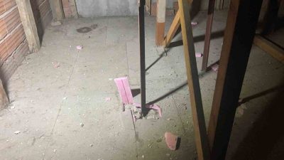 Sakarya’nın Pamukova ilçesinde gece yarısı düşen yıldırım, dört katlı bir