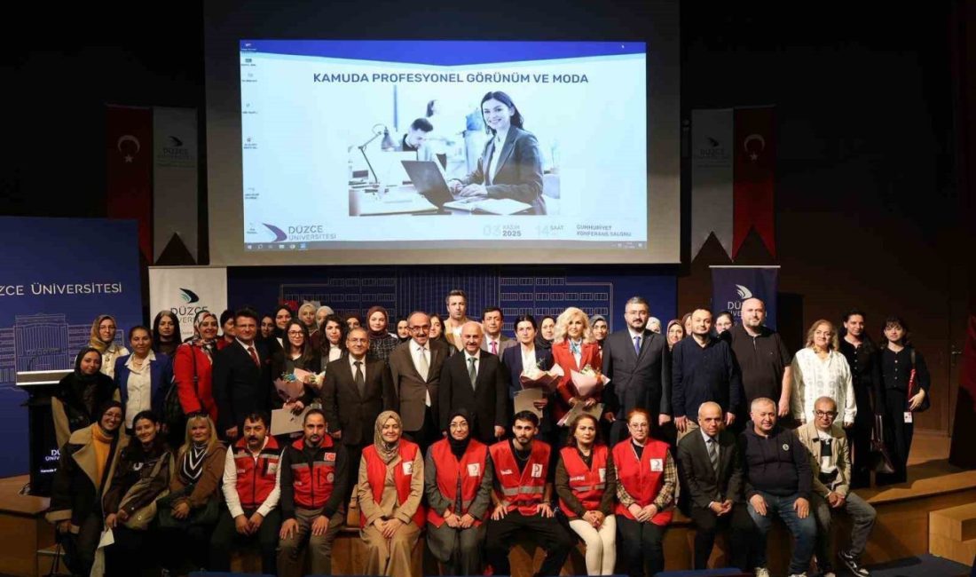 Kamuda profesyonel görünüm ve moda DÜZCE(İHA) – Düzce Üniversitesi Rektörü Prof. Dr. Nedim Sözbir, kamuda