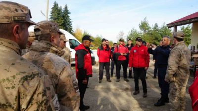 Kastamonu’nun Bozkurt ilçesinde kaybolan anne ile 5 yaşındaki oğlunu arama