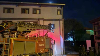 Kastamonu’nun Cide ilçesinde Orman İşletme Müdürlüğü’ne ait misafirhanede çıkan yangın,