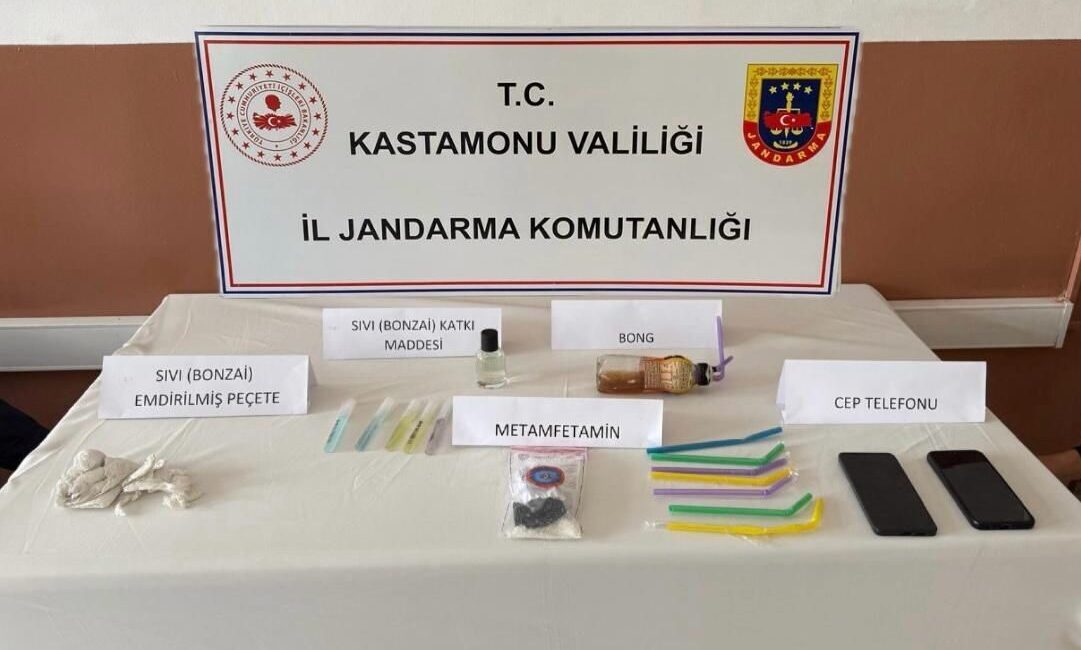 Kastamonu’da jandarma ekiplerince düzenlenen uyuşturucu operasyonunda gözaltına alınan 6 şüpheliden