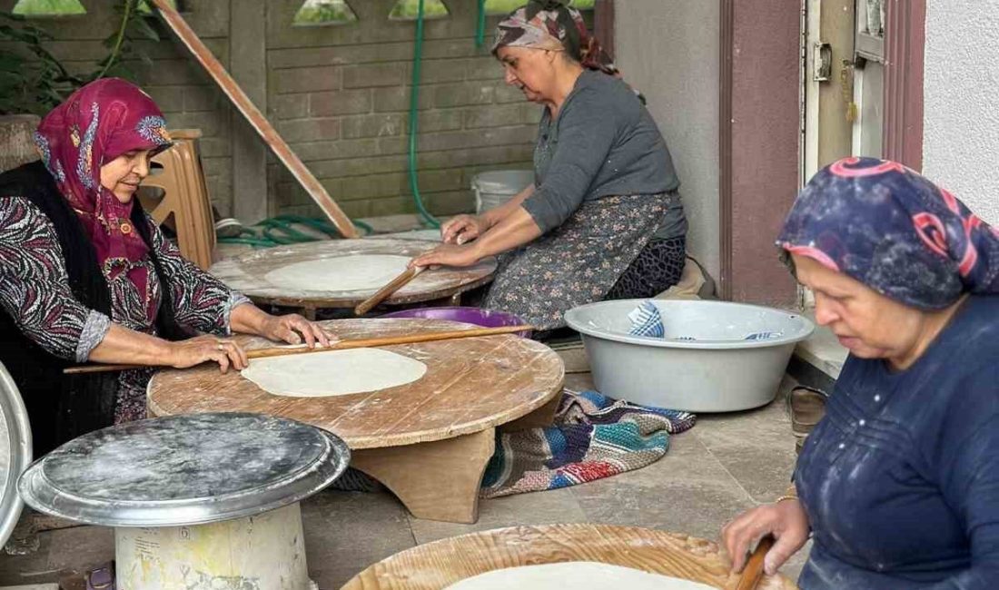 Sakarya’nın Kaynarca ilçesinde ev hanımları, Ramazan ayına hazırlık çerçevesinde geleneksel