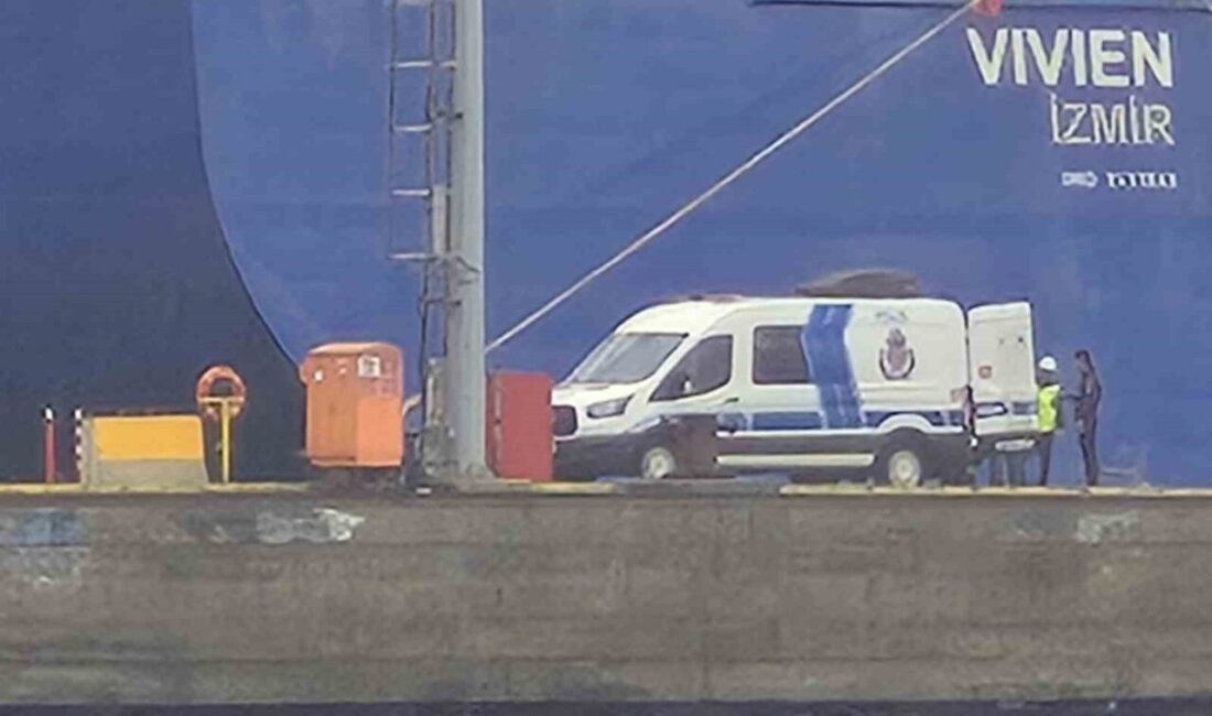 Kocaeli’de tekne alabora oldu: 1 ölü, 1 yaralı Kocaeli’nin Körfez ilçesi Kirazlıyalı Mahallesi açıklarında alabora olan teknede 1