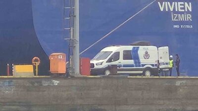 Kocaeli’nin Körfez ilçesi Kirazlıyalı Mahallesi açıklarında alabora olan teknede 1