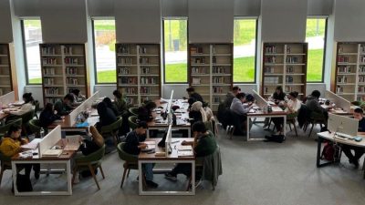 Kocaeli Büyükşehir Belediyesi, öğrencilerin ara tatillerini verimli geçirebilmeleri amacıyla 7