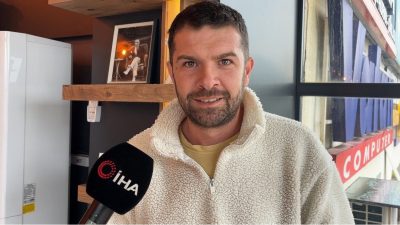 Bolu’da 6 köpeğin kovaladığı genci aracının korna sesiyle kurtaran Mert