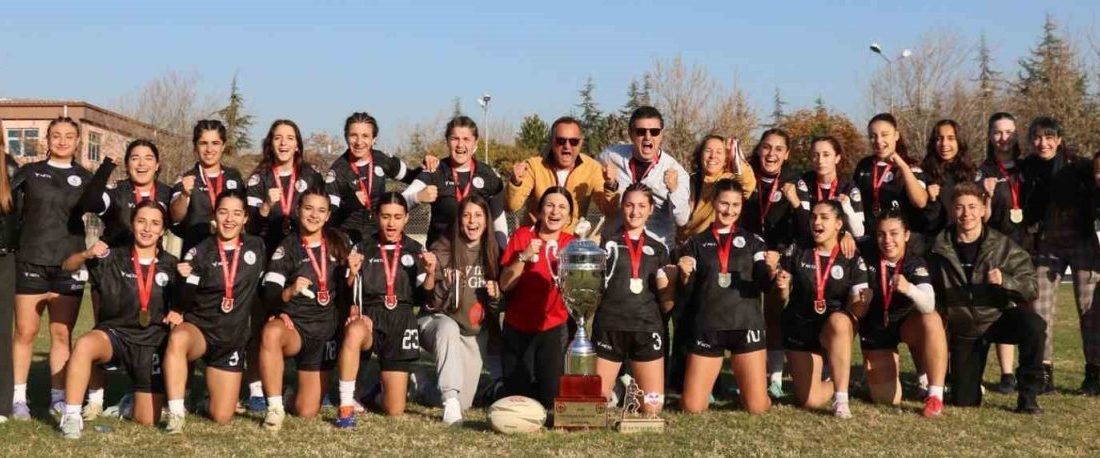 Körfez Gençlerbirliği, ragbide Türkiye şampiyonu oldu Ankara’da düzenlenen Kadınlar Türkiye 15’li Ragbi Ligi finalinde, İstanbul Firuzköy