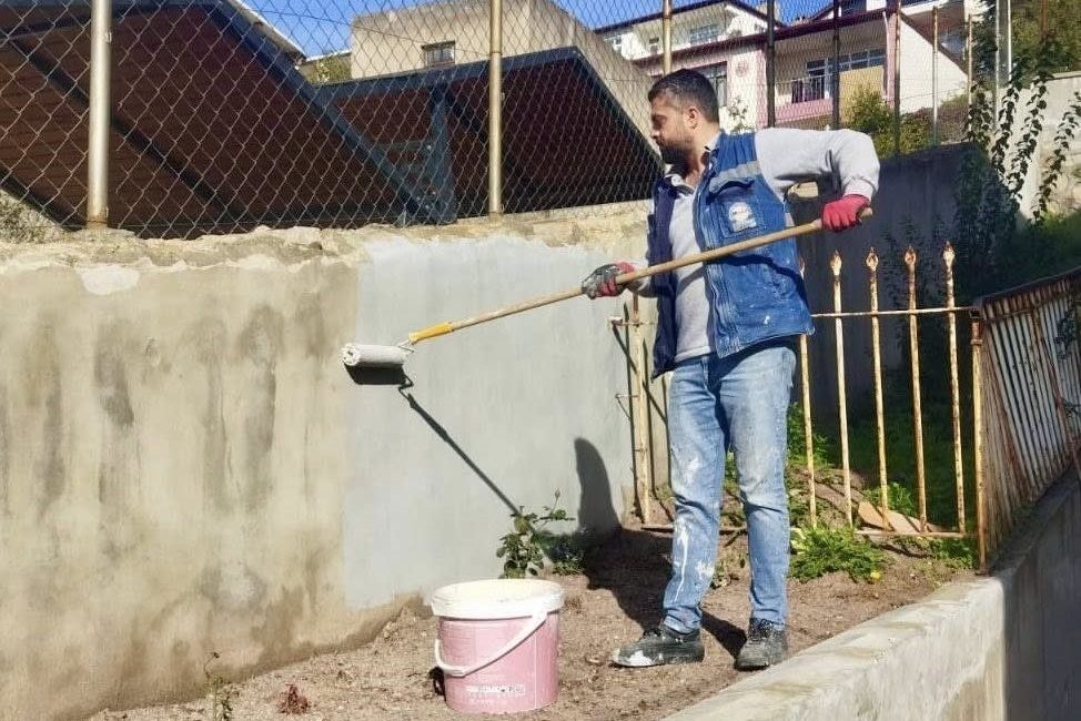 Körfez Belediyesi, ilçe genelindeki eğitim kurumlarına yönelik bakım, onarım ve
