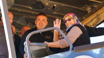 Bilecik’in Gölpazarı ilçesinde yapımı devam eden Hamidiye-Bolatlı-Beşevler köy yolu sıcak