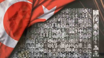 Düzce’de öğretmenler günü için hazırlanan video duygulandırdı. Semt pazarına inan