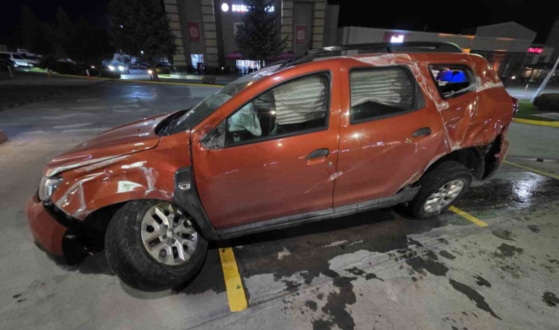 Bilecik’in Bozüyük ilçesinde meydana gelen trafik kazasında otomobilin yoldan çıkarak