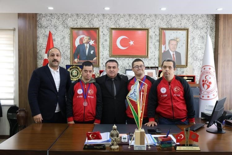 Özel Sporcular Down Sendromlu Basketbol Milli Takımı Bilecik’te Özel Sporcular Down Sendromlu Basketbol Milli Takımı, Avrupa Şampiyonası’nda elde